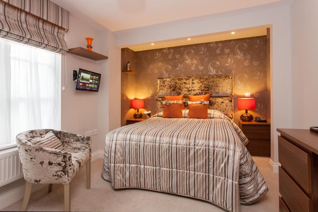 Hall Orsett