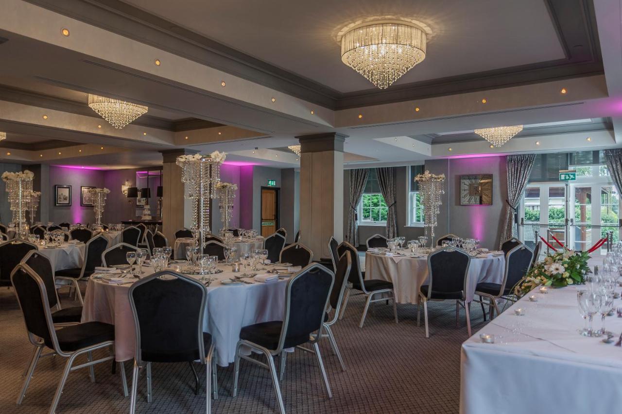 Hall Hotel 4*